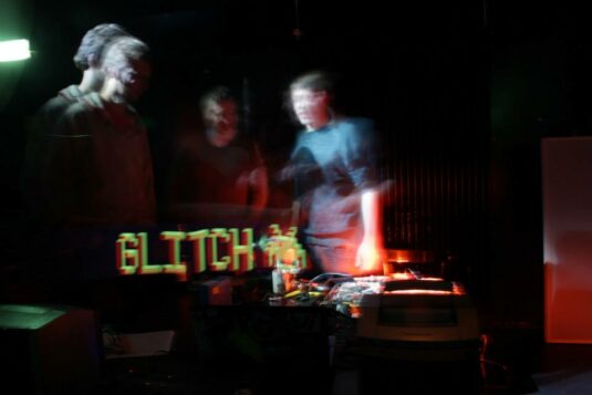yochee-video-glitch-workshop-03